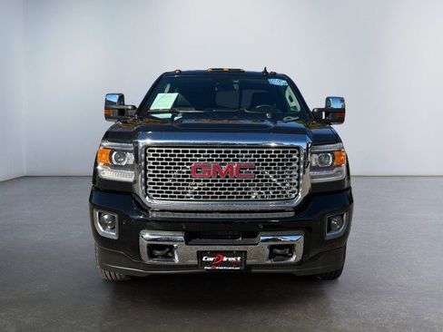 Used 2016 GMC Sierra 2500 Denali w/ Duramax Plus Package image 11