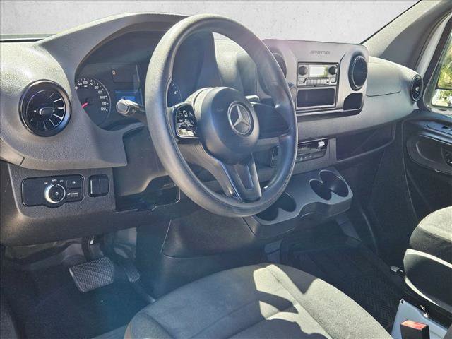 Used 2019 Mercedes-Benz Sprinter 1500 image 9