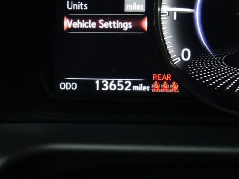 Used 2025 Lexus ES 350 w/ Premium Package image 16