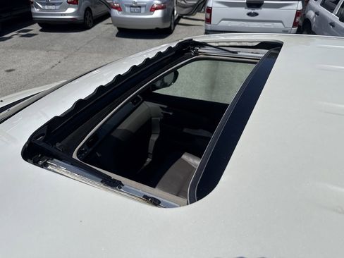 Used 2016 Honda Odyssey EX-L image 24