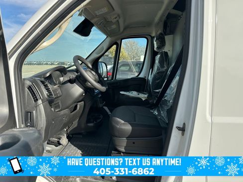 Used 2024 RAM ProMaster 3500 w/ Convenience Group image 12