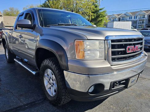 Used 2008 GMC Sierra 1500 SLT w/ SLE/SLT Trailering Package image 4