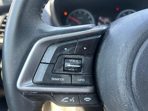 Used 2019 Subaru Crosstrek 2.0i Premium AWD/4WD image 23