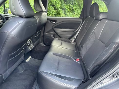 Used 2025 Subaru Forester Touring AWD/4WD image 14