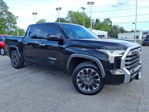 Used 2023 Toyota Tundra Limited AWD/4WD image 2