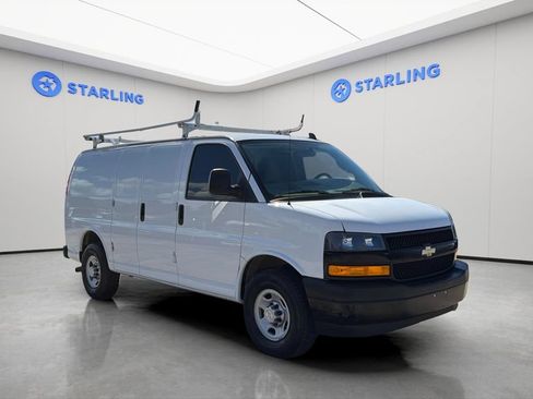 Used 2023 Chevrolet Express 2500 w/ Driver Convenience Package RWD image 13