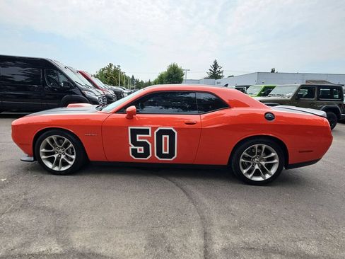 Certified 2020 Dodge Challenger R/T RWD image 4