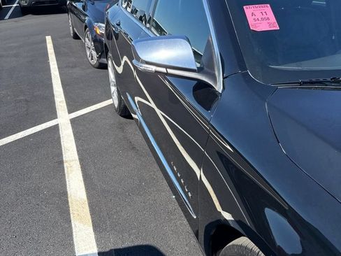 Used 2017 Chevrolet Impala Premier FWD image 5
