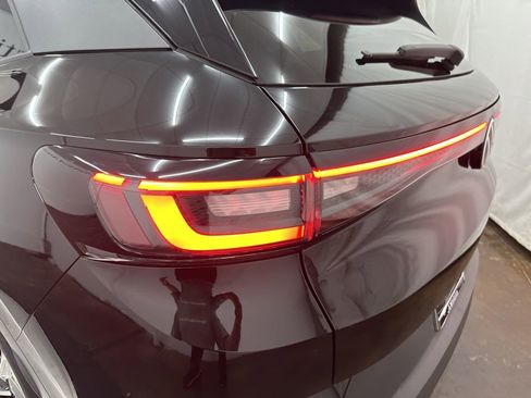 Used 2021 Volkswagen ID.4 Pro S image 26