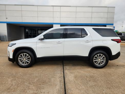 Certified 2023 Chevrolet Traverse LT image 5