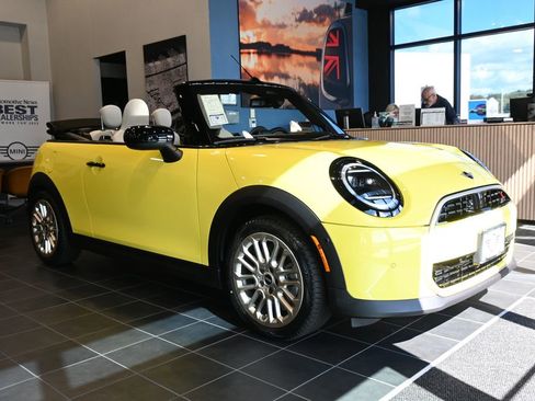 Used 2026 MINI Cooper S image 9