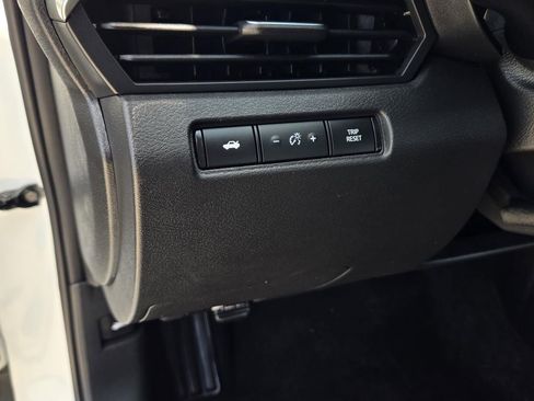 Used 2024 Nissan Altima 2.5 SR image 5