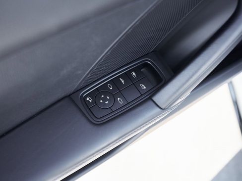 Used 2024 Porsche 911 Carrera 4S image 27