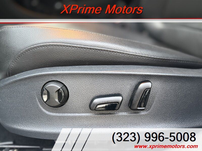 Used 2018 Volkswagen Passat 2.0T R-Line FWD image 14