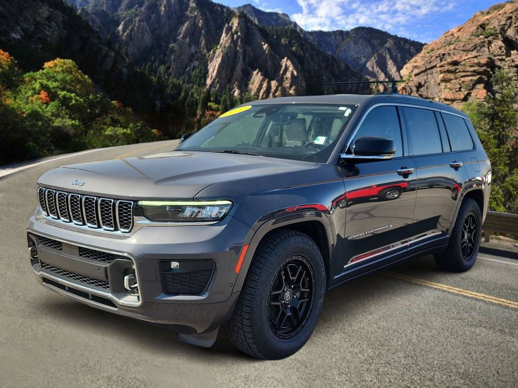 Used 2022 Jeep Grand Cherokee L Overland w/ Luxury Tech Group IV AWD/4WD image 5