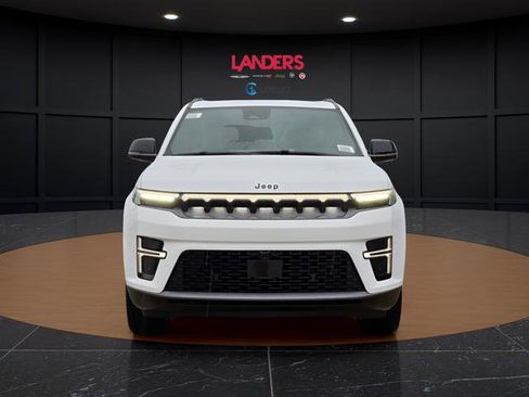 New 2026 Jeep Grand Wagoneer Limited AWD/4WD image 4