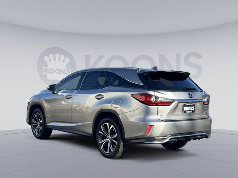 Used 2020 Lexus RX 350L Premium w/ Premium Package image 4