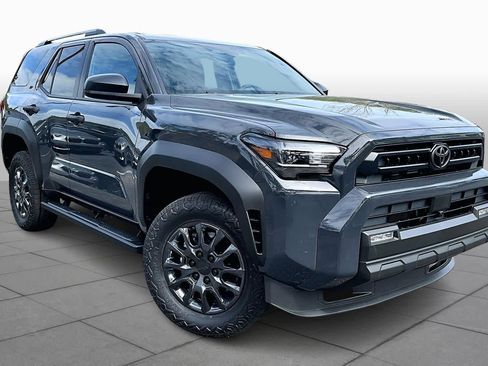 Used 2025 Toyota 4Runner SR5 image 4