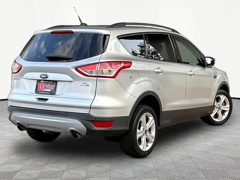 Used 2016 Ford Escape SE w/ Equipment Group 201A AWD/4WD image 6