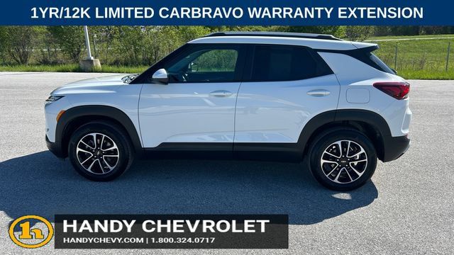 Used 2025 Chevrolet TrailBlazer LT AWD/4WD image 7