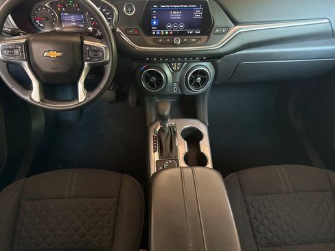Used 2021 Chevrolet Blazer LT FWD image 18