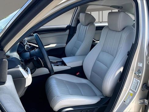 Used 2019 Honda Accord EX-L image 21