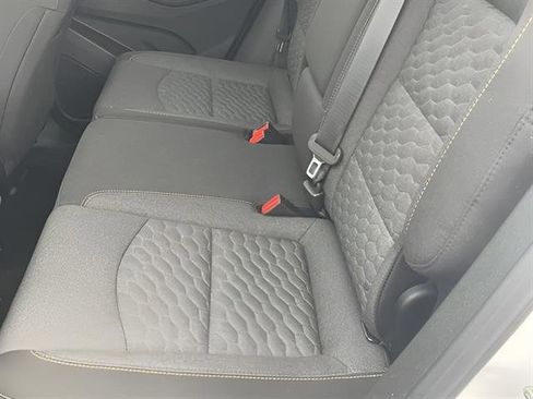 Used 2019 Chevrolet Equinox LT w/ Sun & Navigation Package image 9