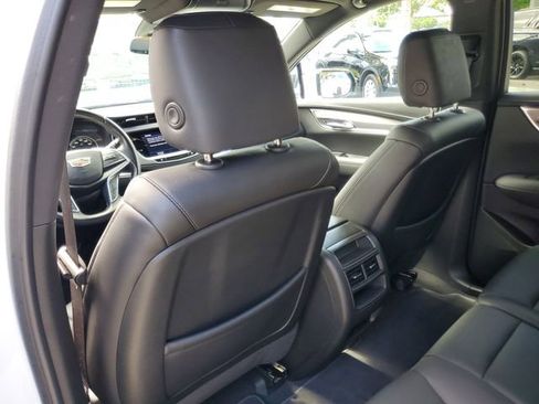 Certified 2023 Cadillac XT5 Luxury image 12