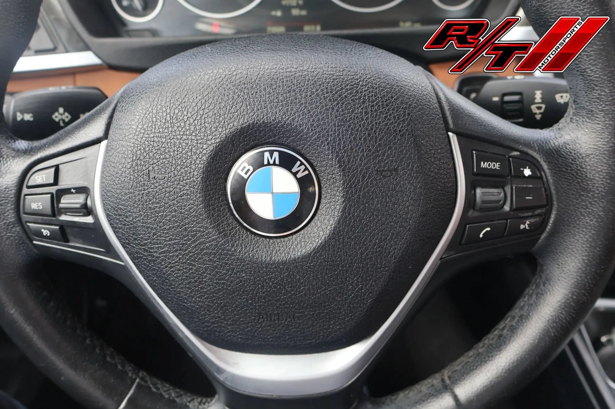 Used 2015 BMW 328i Sedan RWD image 14