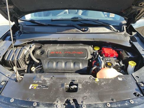 Used 2020 Jeep Compass Limited image 28