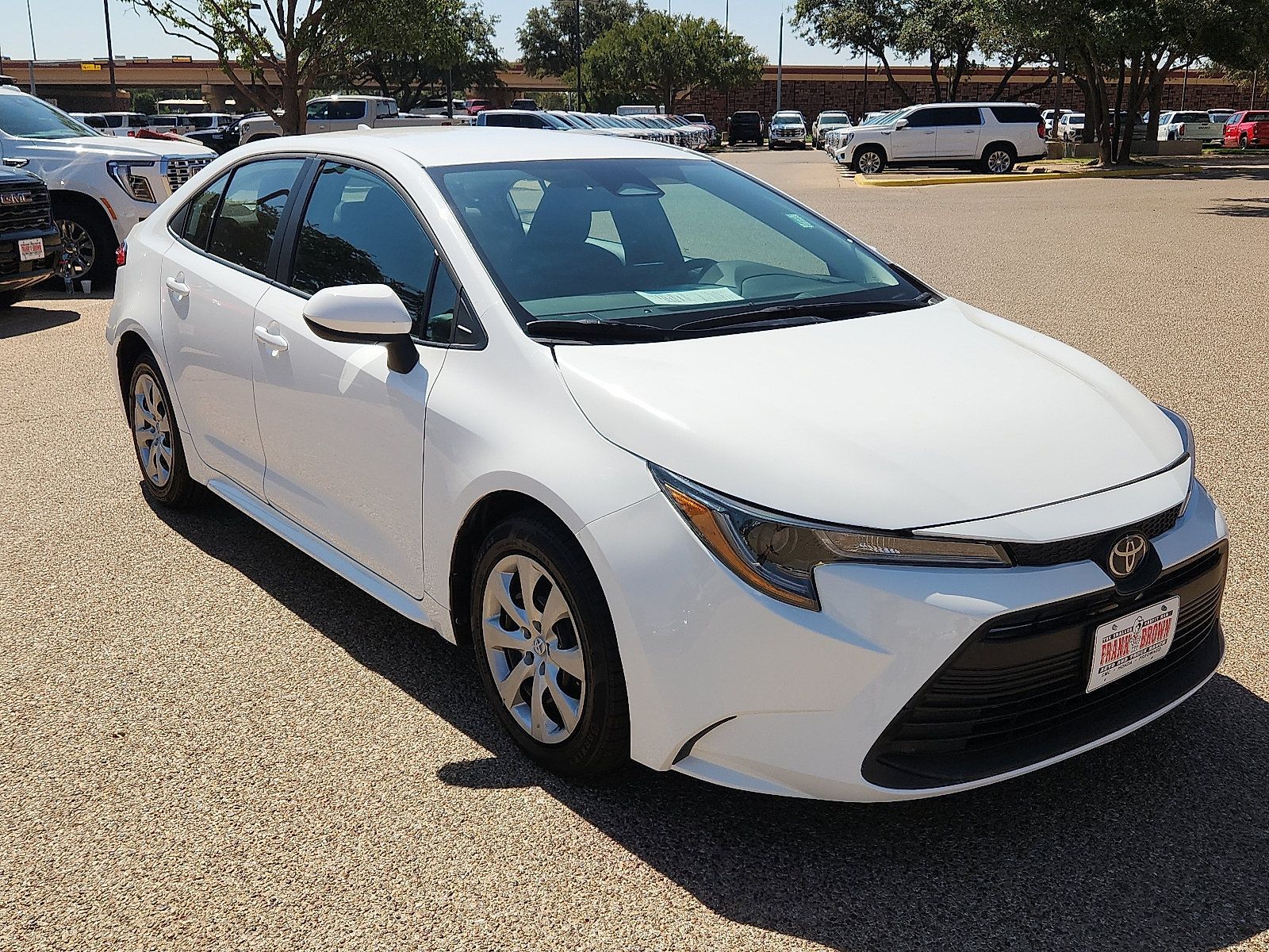 Used 2026 Toyota Corolla LE FWD image 7