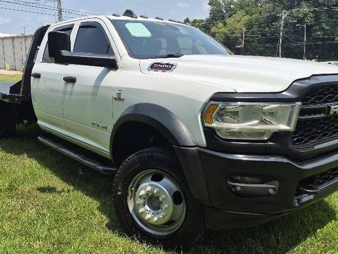 Used 2022 RAM 5500 Tradesman AWD/4WD image 5