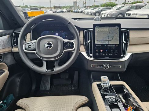 Used 2026 Volvo XC90 T8 Ultra w/ Lounge Package AWD/4WD image 2