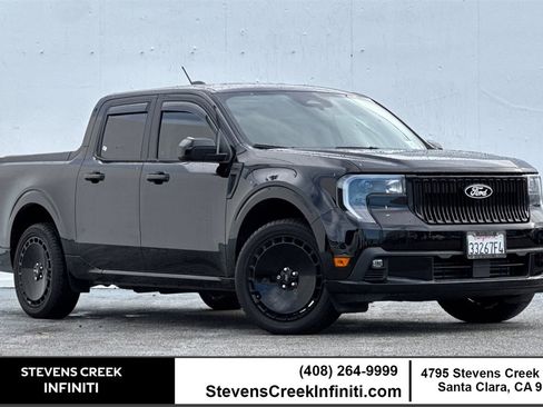 Used 2025 Ford Maverick Lobo image 1