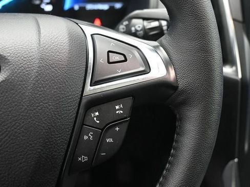 Certified 2024 Ford Edge Titanium AWD/4WD image 14
