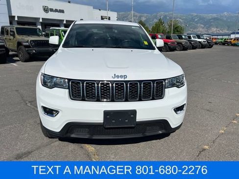 Used 2021 Jeep Grand Cherokee Laredo w/ Security & Convenience Group AWD/4WD image 10