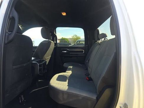 Used 2024 RAM 2500 Big Horn w/ Off Road Package AWD/4WD image 8
