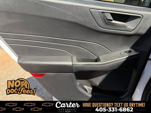 Used 2022 Ford Escape SE FWD image 27