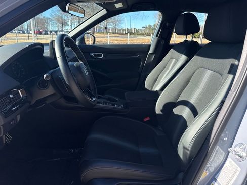 Used 2023 Honda Civic Sport image 13