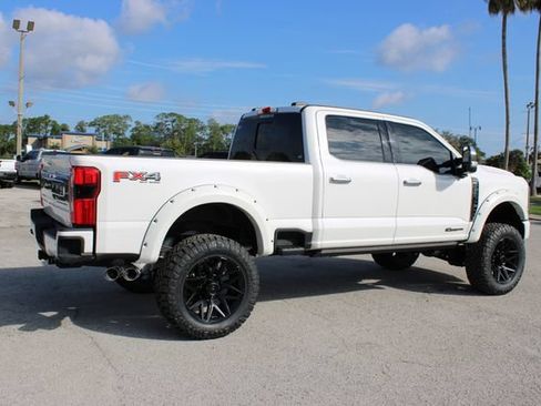 Used 2024 Ford F250 Platinum w/ FX4 Off-Road Package AWD/4WD image 13