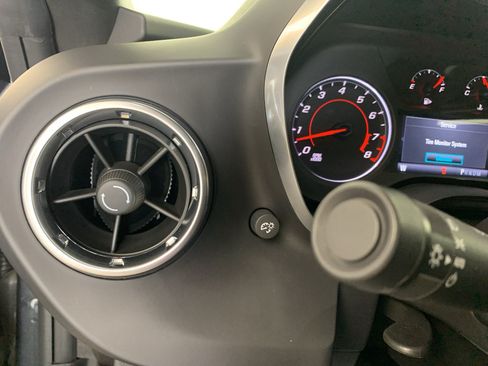 Used 2016 Chevrolet Camaro LT w/ RS Package RWD image 16