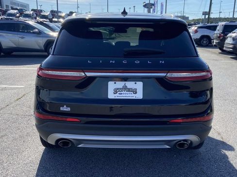 Used 2021 Lincoln Corsair AWD w/ Premium Package image 4