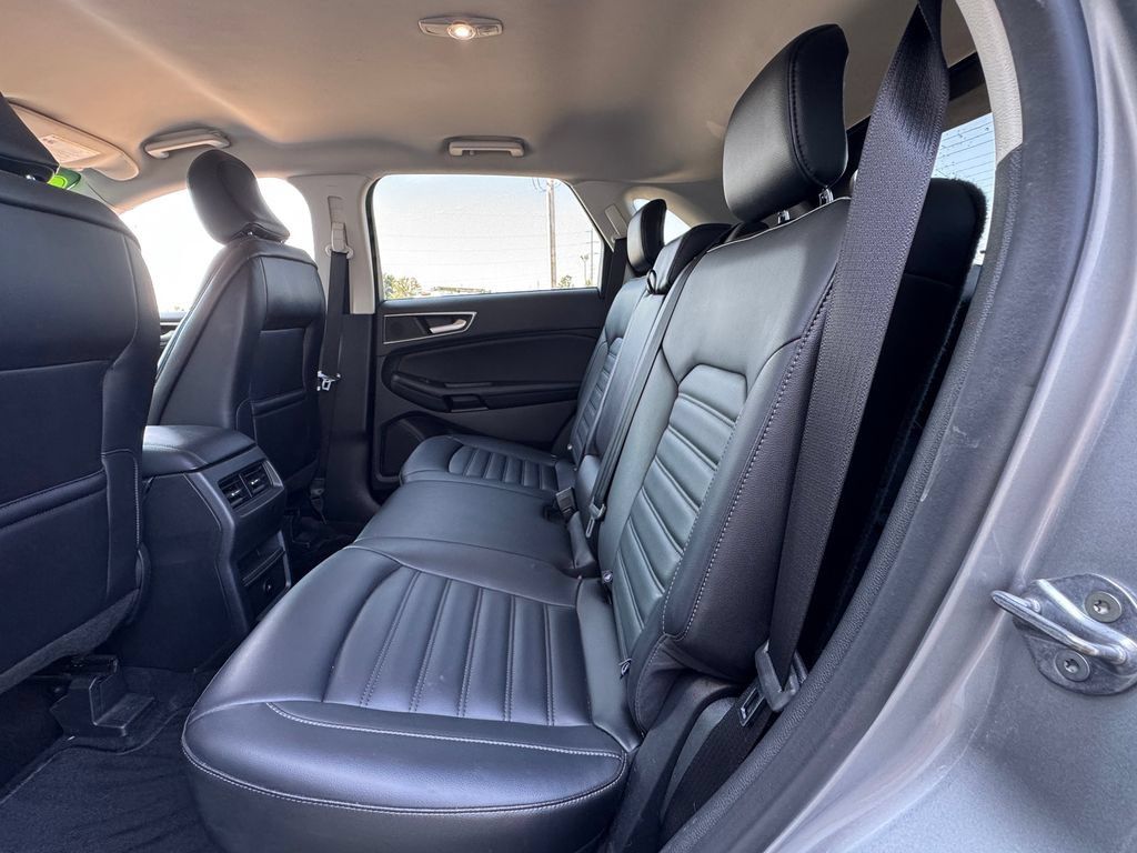 Used 2024 Ford Edge SEL AWD/4WD image 27