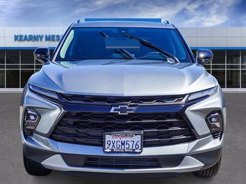Used 2026 Chevrolet Blazer LT w/ Midnight/Sport Edition FWD image 2
