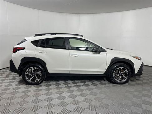 Used 2024 Subaru Crosstrek 2.0i Premium AWD/4WD image 8