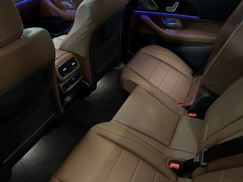 New 2026 Mercedes-Benz GLS 450 4MATIC image 11