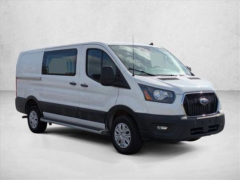 Used 2024 Ford Transit 250 Low Roof w/ Exterior Upgrade Package image 3