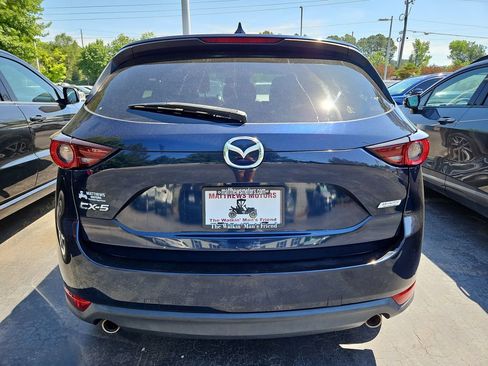 Used 2018 MAZDA CX-5 Touring w/ Preferred Equipment Package FWD image 5