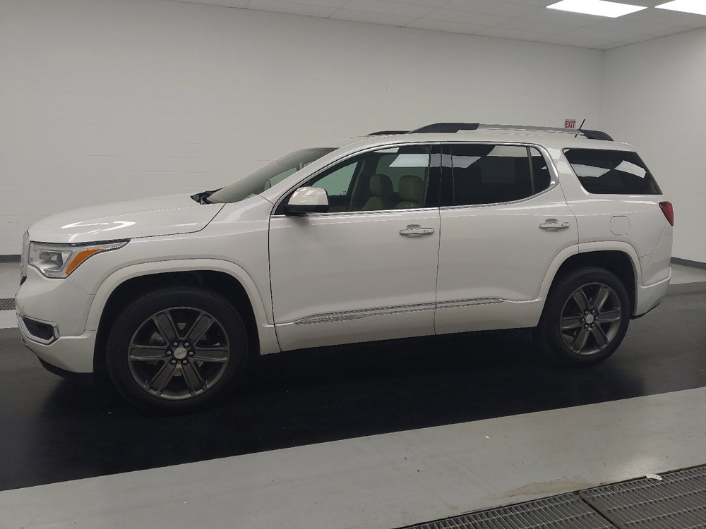 Used 2019 GMC Acadia Denali FWD image 2