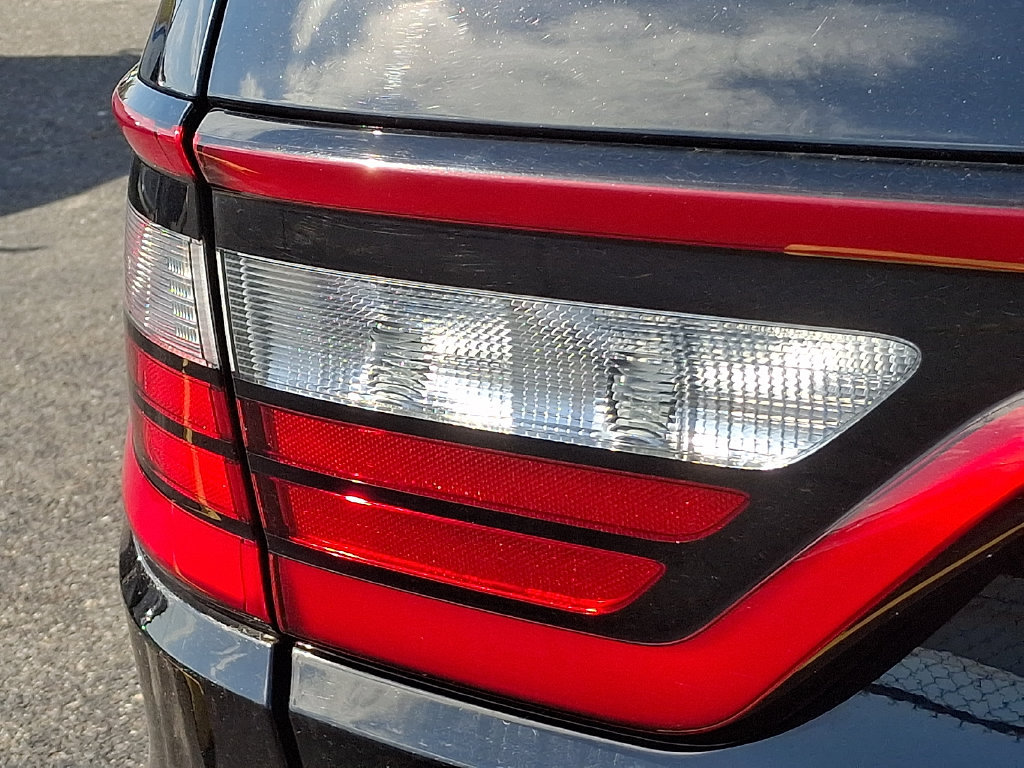 Used 2023 Dodge Durango R/T AWD/4WD image 8